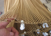 Διακοσμητικό πλέγμα σπειρών αργιλίου υφασματεμποριών πλέγματος μετάλλων ανοιγμάτων διάρκειας σε χρυσό